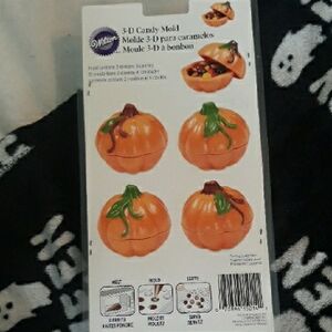 Wilton 3-D Pumpkin Candy Mold